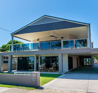 Magical holiday home - Welsby Pde Bongaree - Australian Directory