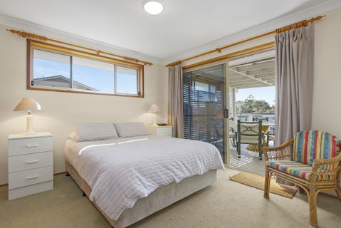 Malibu Magic Bawley Point - Australian Directory 3