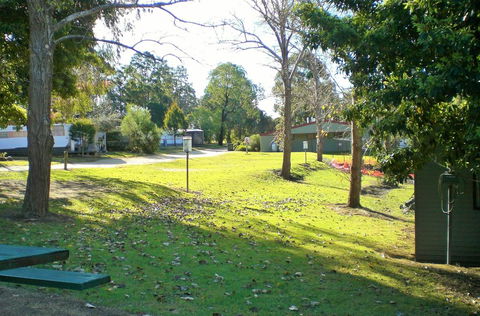 Mallacoota's Shady Gully Caravan Park - Australian Directory 3