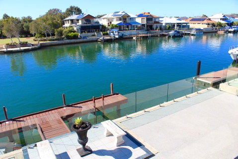 Mandurah Dolphin Escape - Australian Directory 0