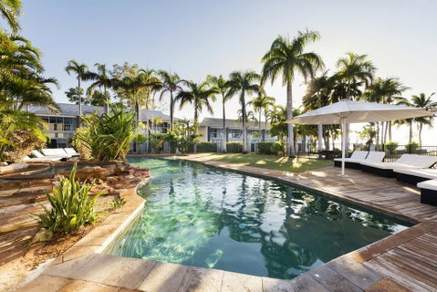 Mangrove Hotel - Australian Directory 2