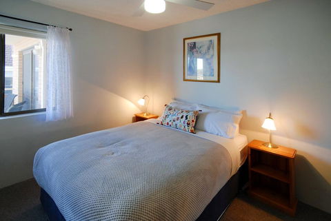 Marcel Towers Holiday Apartments - Australian Directory 2