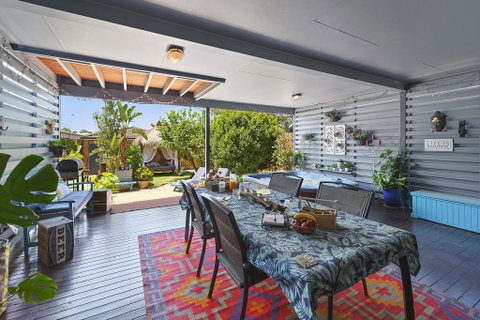 Marche Home Stay, Immaculate Presentation, Private & Relaxing - Australian Directory 0