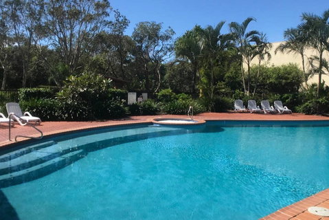 Marcoola Beachfront 3BR -Pool-100m To The Beach. - Australian Directory 3