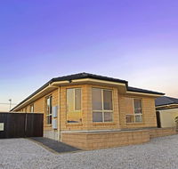 Marina Holiday Home - Australian Directory