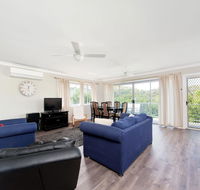 Marine Drive Unit 01 24 Surfair - Australian Directory