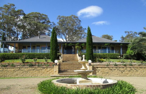 Marrowbone Vineyard Estate - One Of The Hunters Finest Estates - Australian Directory 1