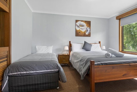Marsden Court - Australian Directory 3