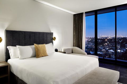 Marsden Hotel Burwood - Australian Directory 2