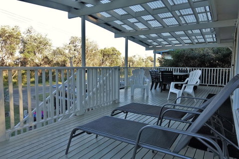 Matron 17, Narrawallee - Australian Directory 3