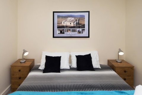 Max's Place 2 - Australian Directory 3