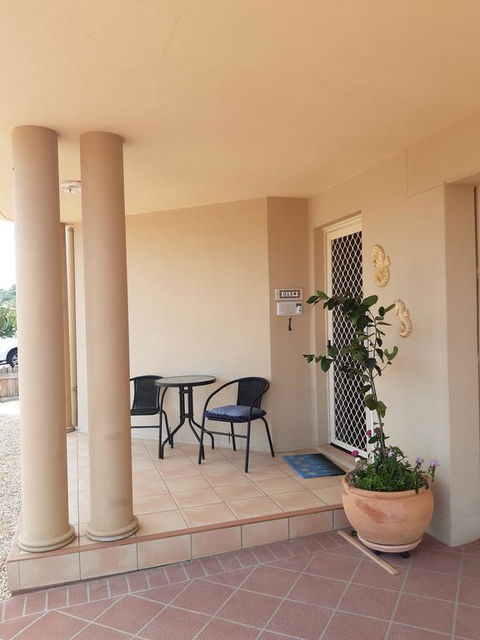 Maxs Beachside Villa - Australian Directory 2