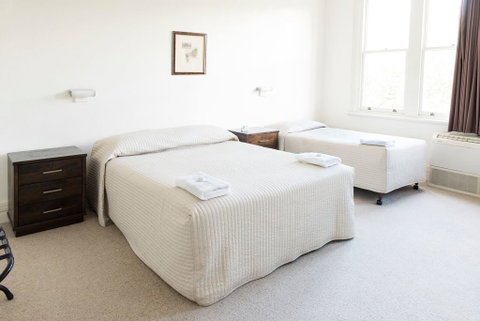 Mercantile Hotel - Australian Directory 1