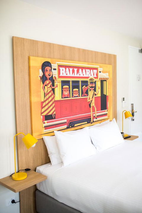 Mercure Ballarat Hotel & Convention Centre - Australian Directory 3