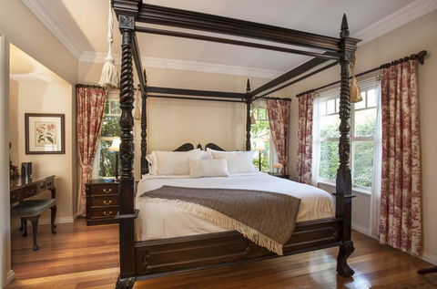 Merrow Cottages - Gatehouse - Australian Directory 0