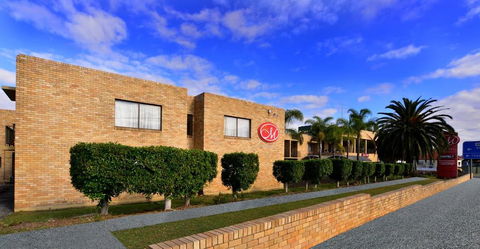 Metro Inn Ryde - Australian Directory 2