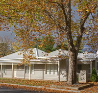 Mews Cottages - Australian Directory