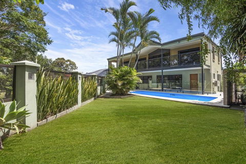 Miami Tranquility - Australian Directory 0