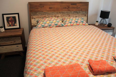 Mignon Cottage 9 Noongah Terrace - Australian Directory 2
