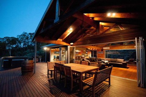 Milbrodale Lodge - Australian Directory 0