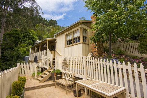 Mill House - Australian Directory 0