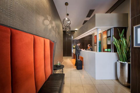 Miller Apartments - Australian Directory 2