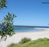 Mitchell Pde 71 Mollymook - Australian Directory