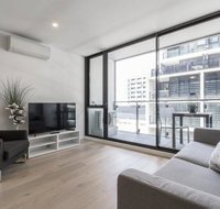 Modern  Bright 2BR Apt- Parking WIFI Pool  Gym - Australian Directory