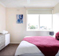 Modern St Kilda East Apartment - Free parking - Australian Directory