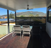 Mograni Views - Australian Directory
