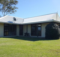 Molly Morgan Vineyard - Australian Directory