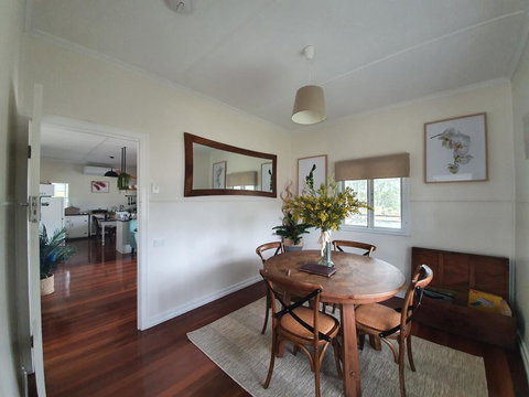 Moongalba Cottage - Australian Directory 3