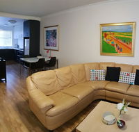 Mt.Lawley Superb 2 BR location Comfort style 2 - Australian Directory