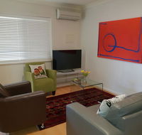 Mt.Lawley Superb 2 BR location Comfort style 3 - Australian Directory