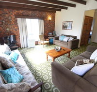 Muller's Cottage at Hat Head Pet Friendly - Australian Directory