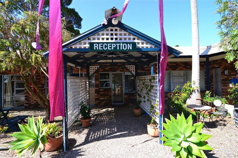 Narooma Motel - Australian Directory 1