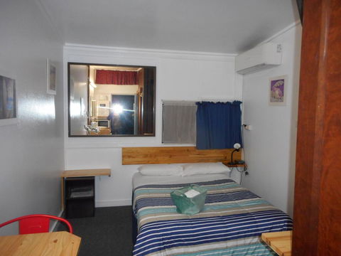 Nationwide Motel - Australian Directory 1
