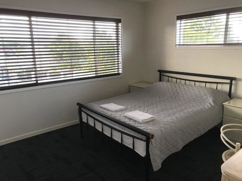 Nerang66 - Australian Directory 0