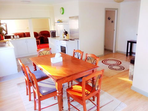 Forrest St Apartments - Australian Directory 7