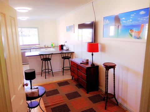 Forrest St Apartments - Australian Directory 12