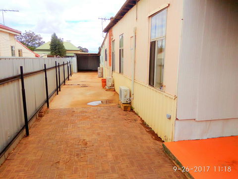 Forrest St Apartments - Australian Directory 17