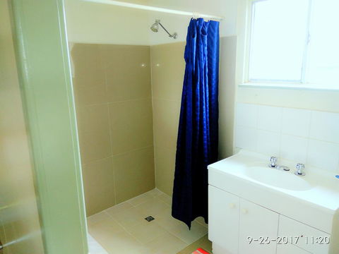 Forrest St Apartments - Australian Directory 18