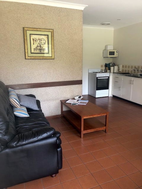Augusta Escape Holiday Units - Australian Directory 4