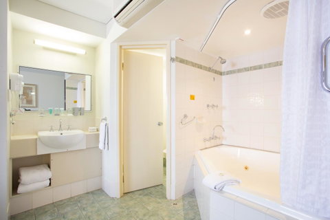 Hotel Northbridge - Australian Directory 32