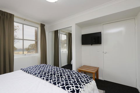 Hillarys Marina Apartment - Australian Directory 25