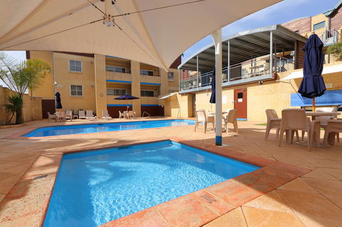 Hillarys Marina Apartment - Australian Directory 36