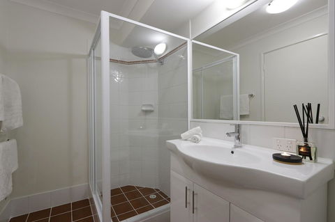 Hillarys Marina Apartment - Australian Directory 20