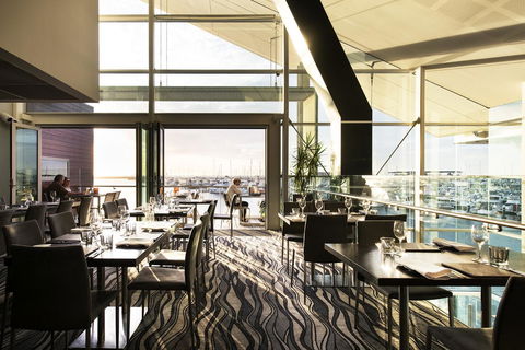 Hillarys Marina Apartment - Australian Directory 39
