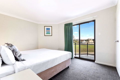 Quality Resort Sorrento Beach - Australian Directory 37
