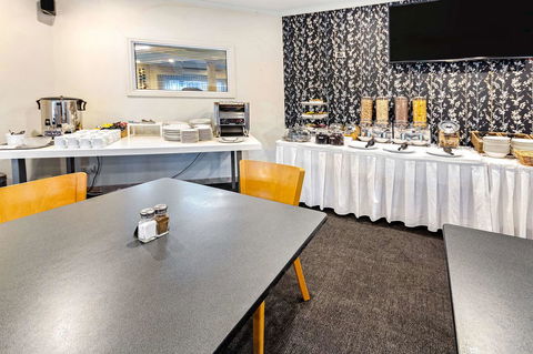 Quality Resort Sorrento Beach - Australian Directory 36